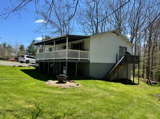 557 Blue Jay Six Rd, Cool Ridge, WV 25825