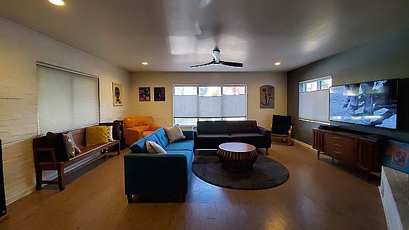 3rd image of 2522 East St