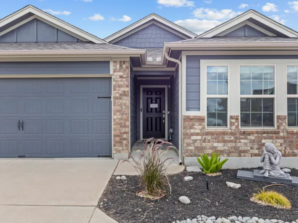 103 Simon, Kyle, TX 78640