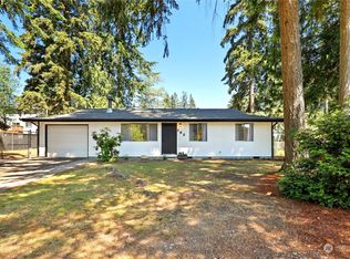 103 Alpha Ln, Pt Orchard, WA 98366