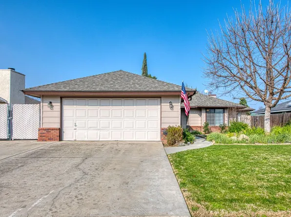 1495 Purvis Ave, Clovis, CA 93611