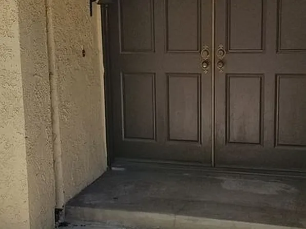 5465 E Centralia St, Long Beach, CA 90808