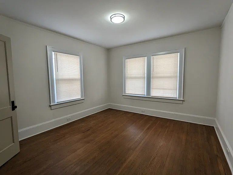 1533 Melrose Dr SW — Photo 9