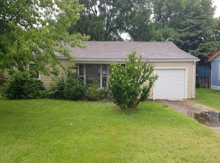 1209 N Spencer Rd, Newton, KS 67114