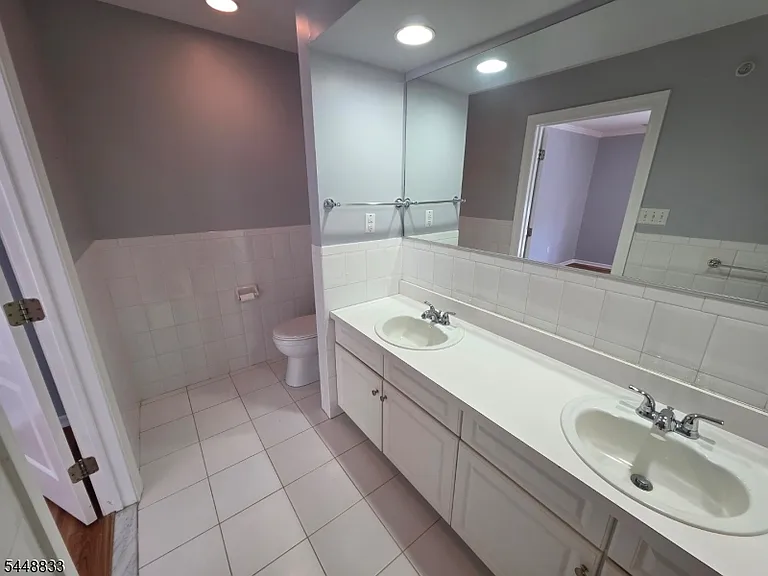 105 Roseland Ave #1104 — Photo 5