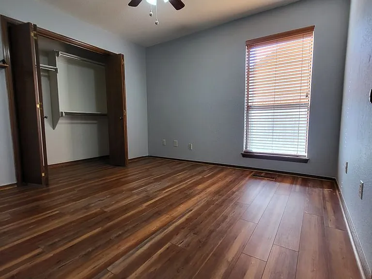 1517 Old Farm Rd — Photo 12