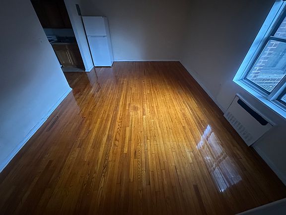 5th image of 85-15 139th St #2G