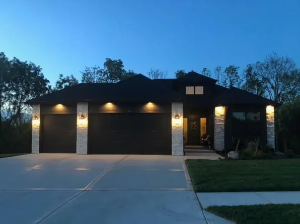 518 Turnbridge Dr, Raymore, MO 64083