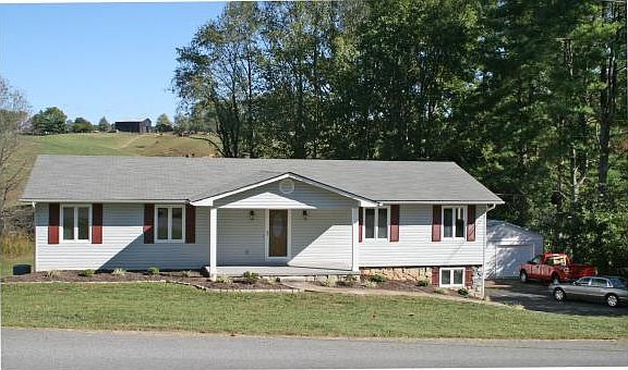 5th image of 190 Nuckles Dr
