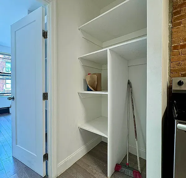 318 E 104th St #2E — Photo 21