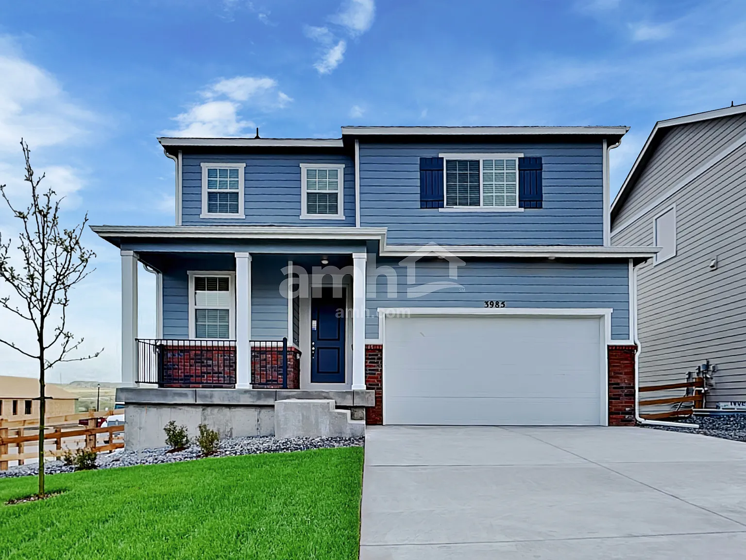 4 bed, 3.5 bath, 2419 sqft, $2,980 — Photo 1