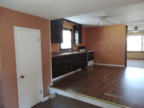 4th image of 3618 Trafalgar Ct