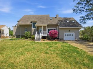 20B Freeman Dr, Poquoson, VA 23662