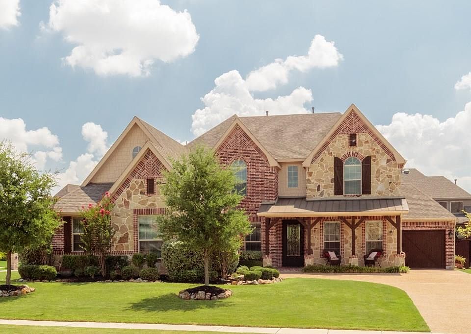 1st image of 2752 Enfield Dr