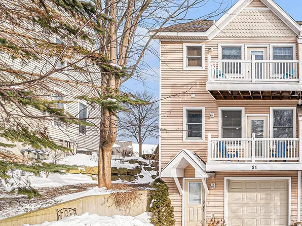 94 Spinnaker Dr, Manistee, MI 49660