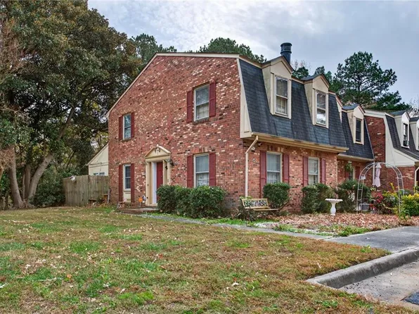 373 Circuit Ln Unit A, Newport News, VA 23608