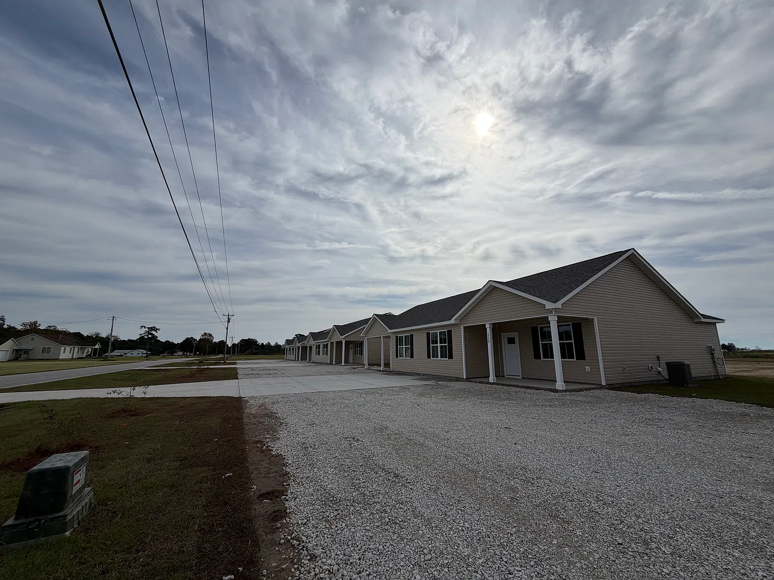 512 Wetherington Landing Rd — Photo 4
