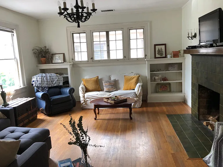 1180 Monroe Dr NE #1 — Photo 4