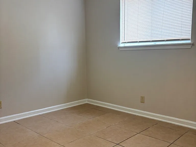 4514 Temple Hl — Photo 14