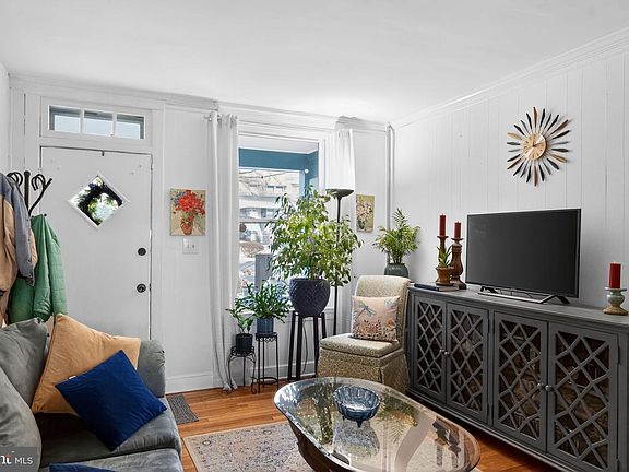 5th image of 1120 Roland Heights Ave