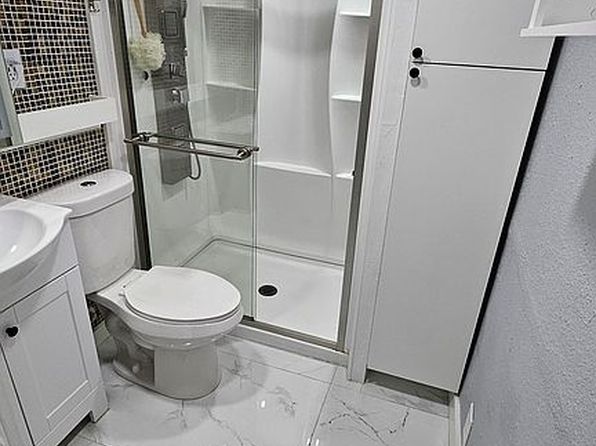 miami-florida-2057620878 picture