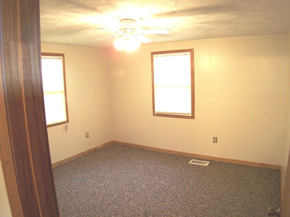 1st image of 620 S East St