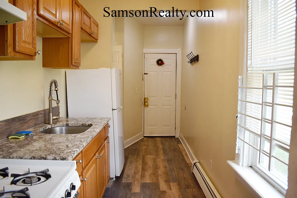1 bed, $1,350 — Photo 3