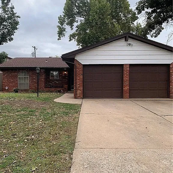 3 bed, 1315 sqft, $1,450 — Photo 1