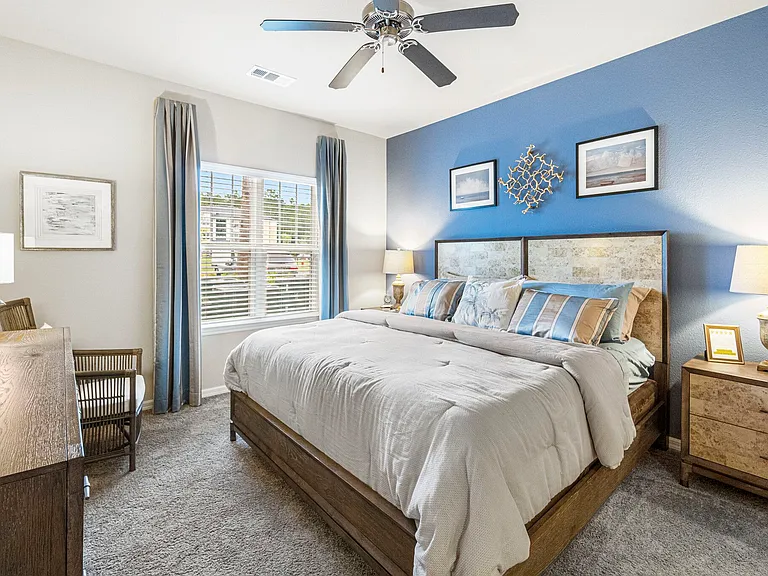 Broxton Bay Apartments — Photo 8
