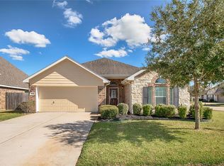 1802 Winding Trail Ln, Alvin, TX 77511