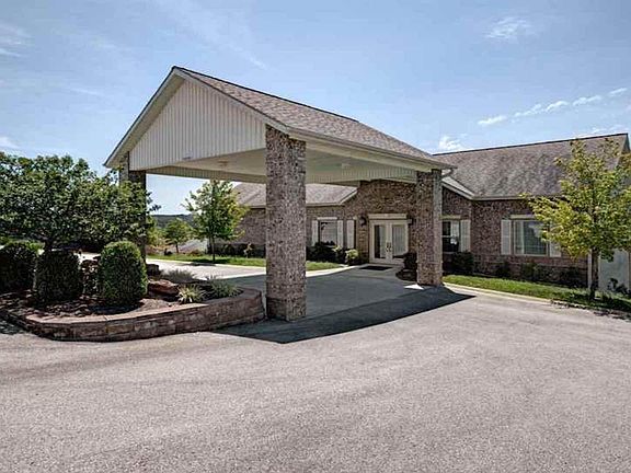 4th image of 181 Samara Drive