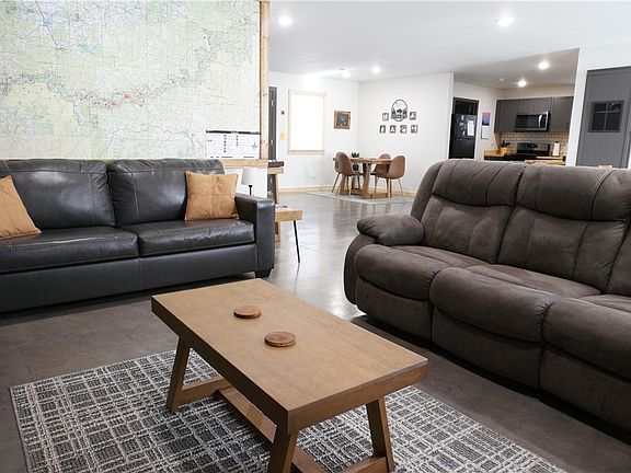 3rd image of 178 Madison St #2615