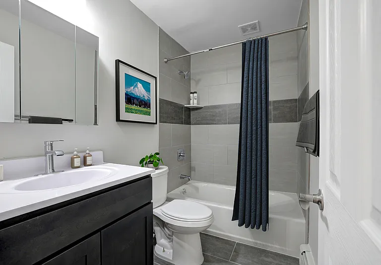Rutherford Heights — Photo 10