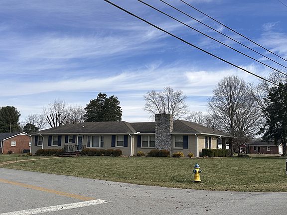 4th image of 100 River Dr