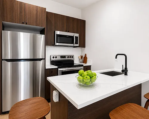 Kitchen, photo 1