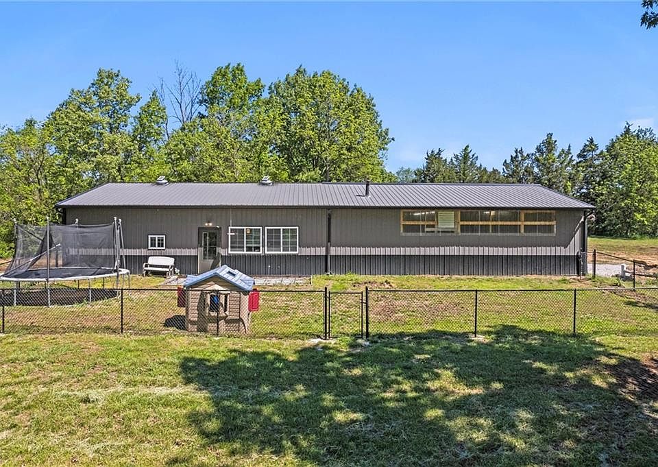 1st image of 26865 New Lawrence Dr