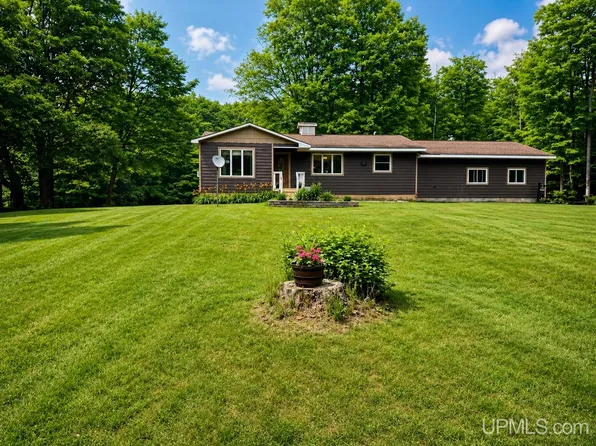 15060 County Road 505 Rd, Newberry, MI 49868