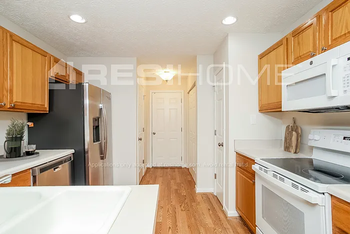155 Silver Fox Trl — Photo 3