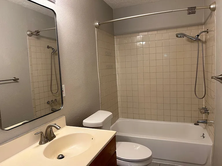 720 Woodland St — Photo 11