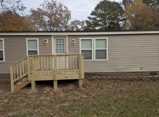 1211 McPherson Rd, Vass, NC 28394