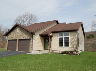 53 Hickory Park Rd, Cortland, NY 13045
