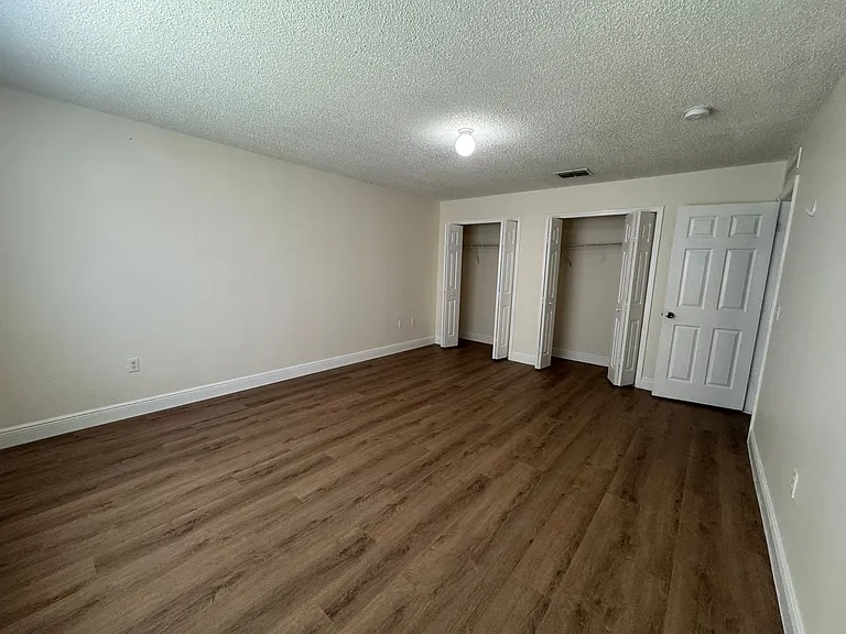 11718 Pethrick Dr — Photo 27