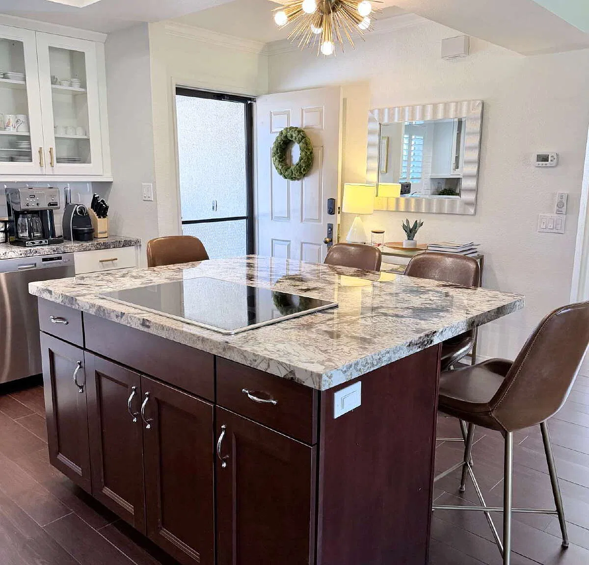 2 bed, 2.0 bath, 938 sqft, $3,000 — Photo 4