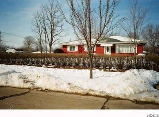 415 Highland Dr, Medina, OH 44256