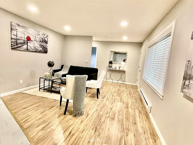 10417 Aqua Way S #1 — Photo 2