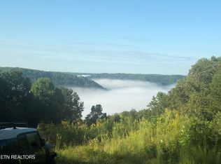 722 Flat Top View Ln, Wilder, TN 38589