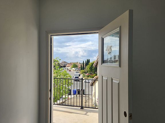 5th image of 7242 Canyon Hill Way Unit 7248-1