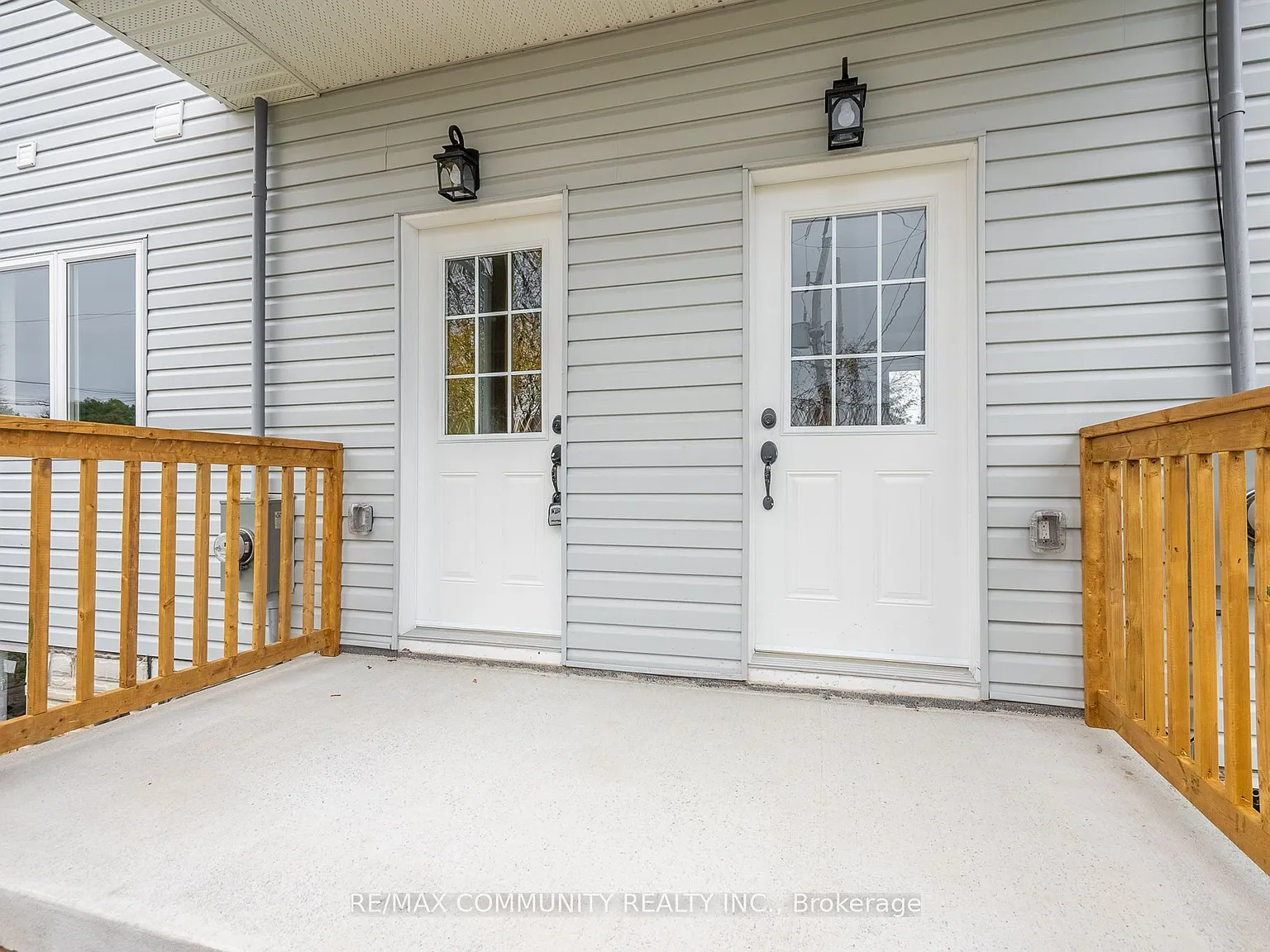 3 bed, $2,550 — Photo 2