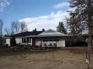 1813 W Cherokee St, Springfield, MO 65807