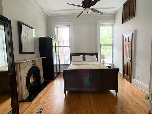 Rented by A P Realty Group NY LTD | media 16